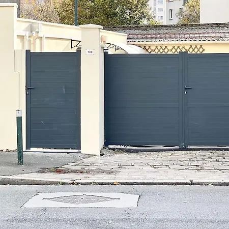 House Climatisee & Parking A 15 Minutes De Paris